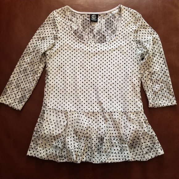 SOLD * Bobeau Lace Peplum Polka Dot Top - Picture 2 of 7